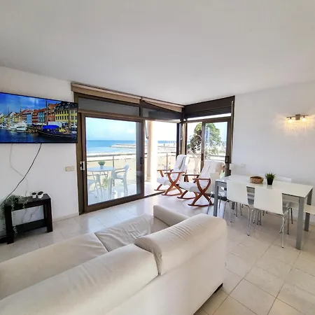 Duplex En Primera Linea De Playa *