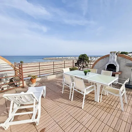 Daire Duplex En Primera Linea De Playa *