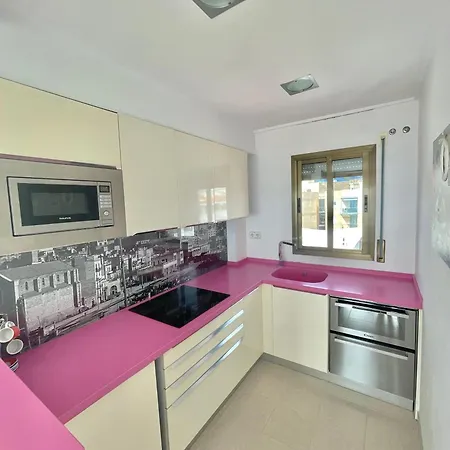 Apartamento Duplex En Primera Linea De Playa Torredembarra