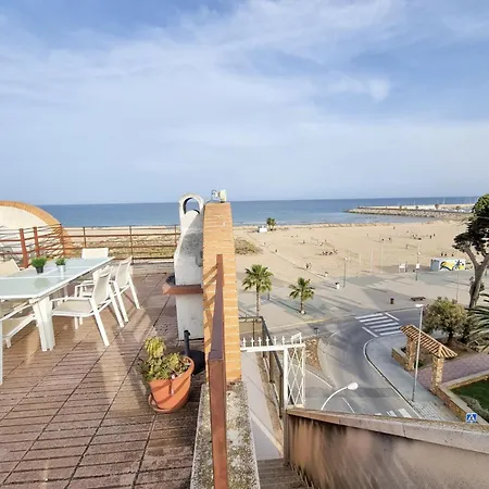 Duplex En Primera Linea De Playa * Torredembarra